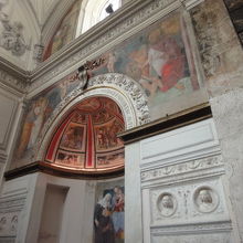 美しいフレスコ画