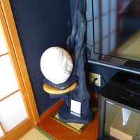 床の間の炭オブジェ