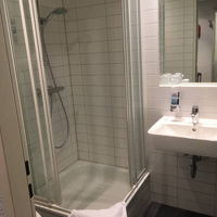 シャワーのみ。