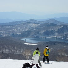2018年3月　たんばらスキーパークから望んだ玉原湖