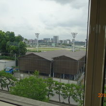 モノレールからの車窓