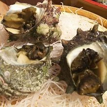 これが残念なサザエのつぼ焼き(゜.゜)