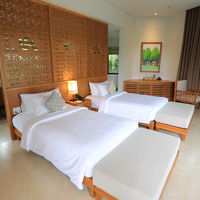 ガーデンビュービラのお部屋。バスルームとの扉は無い