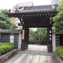 山門の様子です。