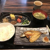 和定食　ほかにもおかずがちょこちょこと！