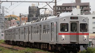 古い車両も現役 