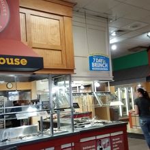 コーナーごとにいろいろあります