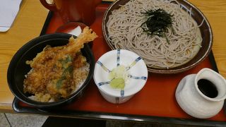 東北旅行のシメの食事は蕎麦になりました