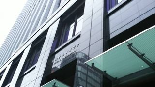 リムジンバスの乗り場もあります。