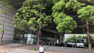 リーガロイヤルから近く便利な国際会議場