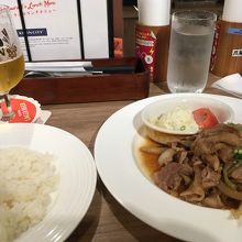 ランチビアとポークジンジャー