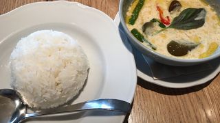 人気のタイ料理店