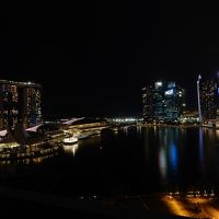 部屋からの夜景。