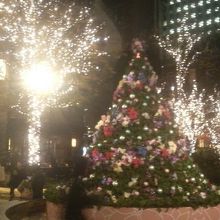 仲通り沿いを見て回った後に休憩していく人が多かったです