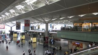 コンパクトな空港