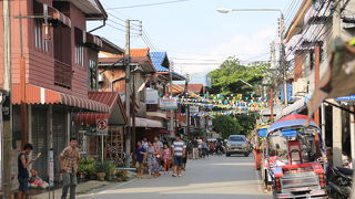 メコン川に佇む静かな街チェンカーン