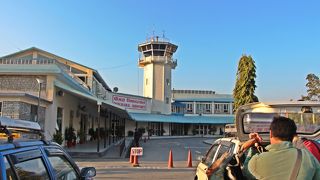 カトマンズ行きの飛行機は、朝早めがお勧め