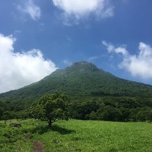 由布岳です。