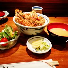 天丼ランチは９７０円