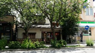 老舗の天麩羅屋の平日ランチはお得です