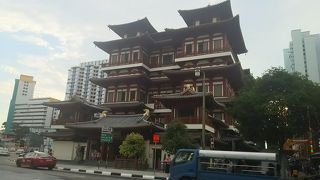 千と千尋の湯屋のよう