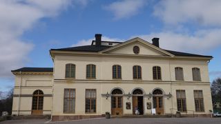 ガイドツアーでのみ見学可能