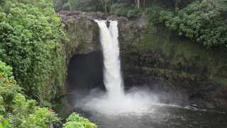 ヒロから一番近い滝！