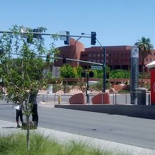 アウトレット前のバス停