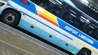 各地へ便利なバス