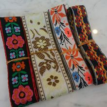 チロリアンテープ