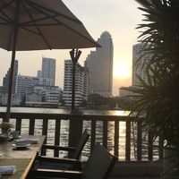 朝食はかわべりで