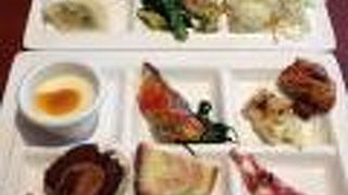 万人にうけるレストラン