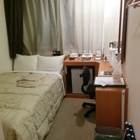 古く狭いけど清潔です