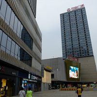 ホテルそばの万達広場（ワンダ・プラザ）には行ってみる価値あり