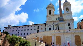 `スペイン階段`を登った先は？(^^)