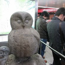 ハチ公に比べて、人が集まりにくいかな