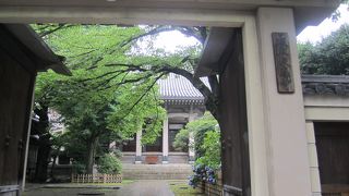 立派な寺院