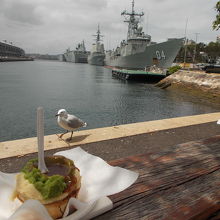 戦艦見ながら食べましょう(^^)