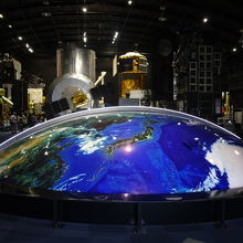 スペースドーム内の展示