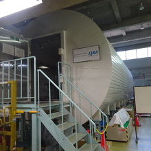 見学ツアーにて