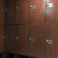 ロッカー　機内持込サイズがギリギリ入りました