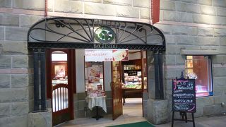 賑やかな商店街