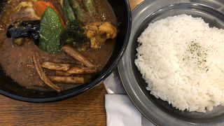 トリアスで北海道のカレーを。