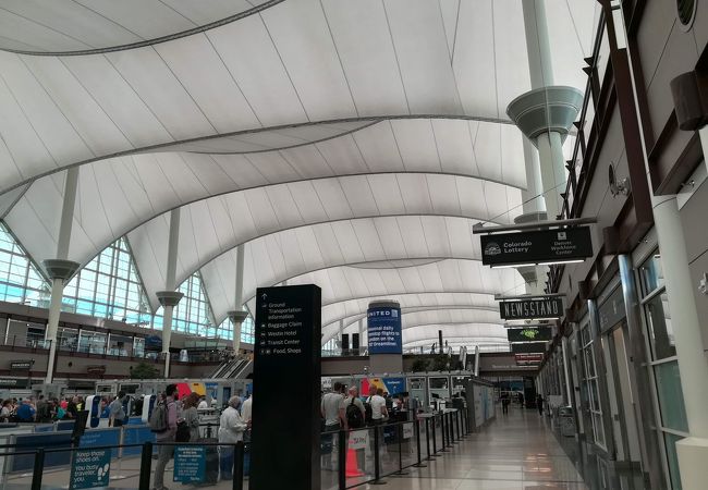 デンバー国際空港 Den クチコミ アクセス 営業時間 デンバー フォートラベル デンバー国際空港 Den クチコミ アクセス 営業時間 デンバー フォートラベル