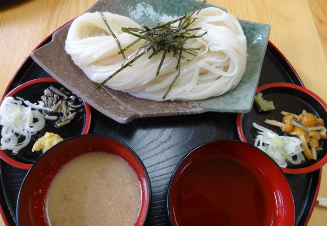 秋田名物　稲庭うどんを食す！