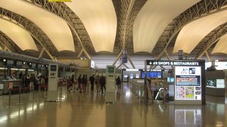 一般エリアにレストラン街