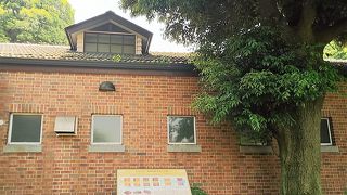 貴重な建造物が残されています。