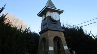 とんがり帽子の時計台は見ごたえはあります。