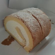 浜松のカフェで食べられなかったロールケーキ
