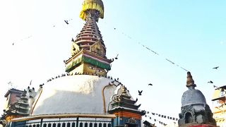 クルクル回るマニ車